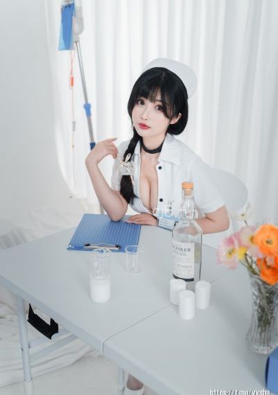 国产干空姐_720日韩电影在线