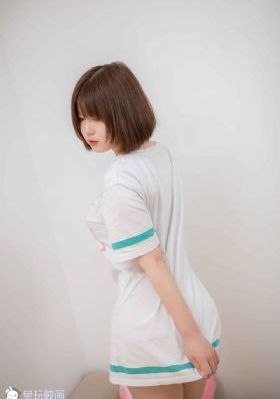 欧美女人老少配_超清完整视频观看