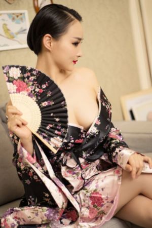 亚洲欧美自拍唯美另类_高清免费高清观看
