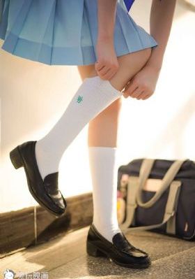 欧美梨形身材_4K完整视频观看